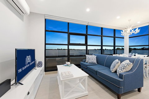 The Hamptons Apartments - St Kilda - Brisbane Tourism 24