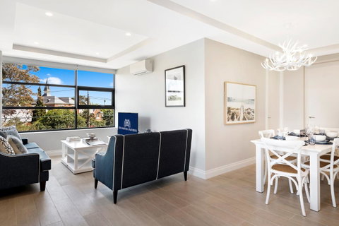 The Hamptons Apartments - St Kilda - Brisbane Tourism 13