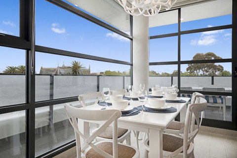 The Hamptons Apartments - St Kilda - Brisbane Tourism 23
