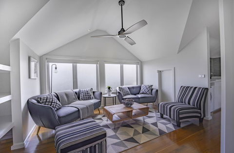 Bayview Loft - Tourism Brisbane 1