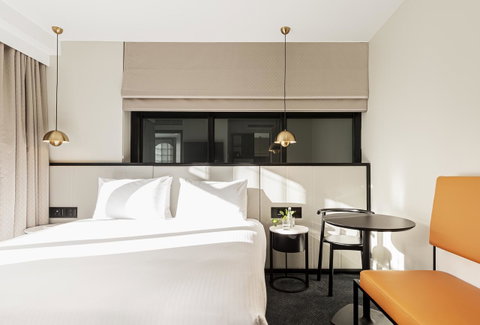 Brady Hotels Jones Lane - Brisbane Tourism 5