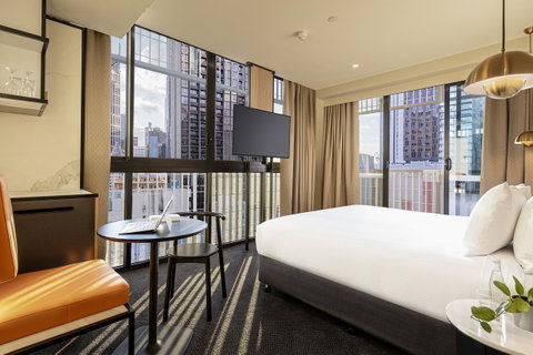 Brady Hotels Jones Lane - Brisbane Tourism 3