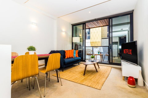 Stay Like Home - Brisbane Tourism 0