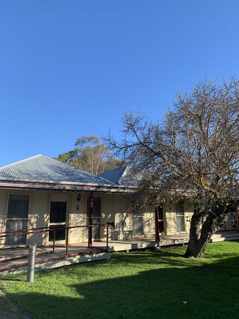 Dunkeld Studio Accommodation - Tourism Brisbane 0