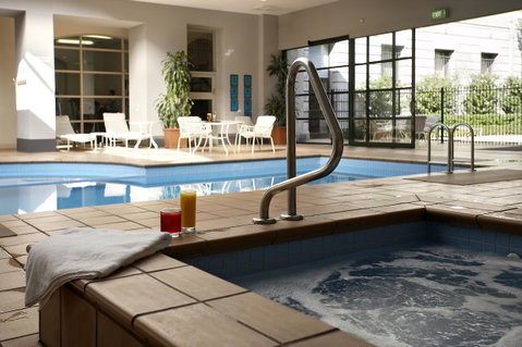 Grand Hotel Melbourne - Brisbane Tourism 5