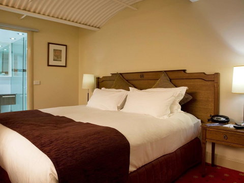 Grand Hotel Melbourne - Brisbane Tourism 36