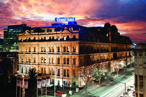 Grand Hotel Melbourne - Brisbane Tourism 11
