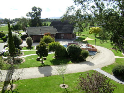 Greenvale Holiday Units - Tourism Brisbane 20