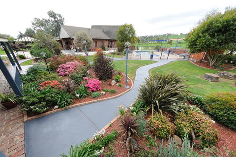 Greenvale Holiday Units - Tourism Brisbane 17