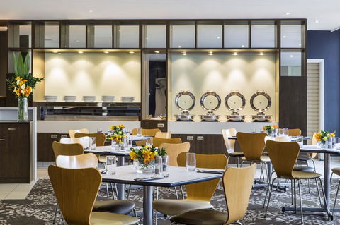 Holiday Inn Melbourne Airport, An IHG Hotel - Tourism Brisbane 9