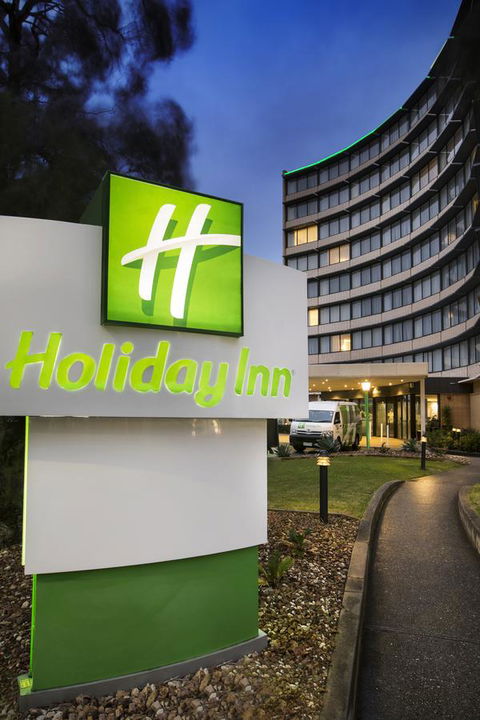 Holiday Inn Melbourne Airport, An IHG Hotel - Tourism Brisbane 13