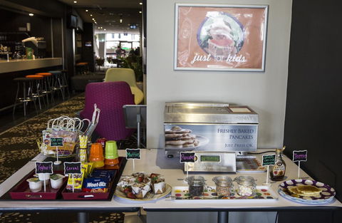 Holiday Inn Melbourne Airport, An IHG Hotel - Tourism Brisbane 22