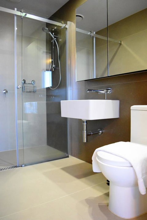 Melbourne SkyHigh Apartments - Brisbane Tourism 30