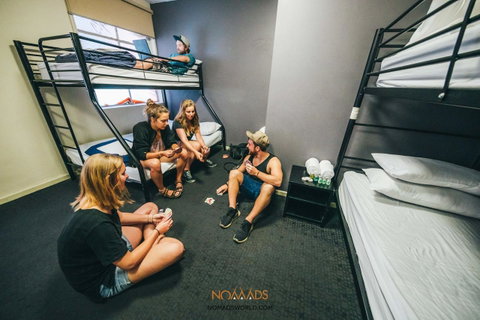 Nomads Melbourne Backpackers - Brisbane Tourism 31