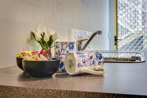 Allambi Holiday Apartments - Tourism Brisbane 32