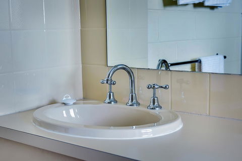 Allambi Holiday Apartments - Tourism Brisbane 40