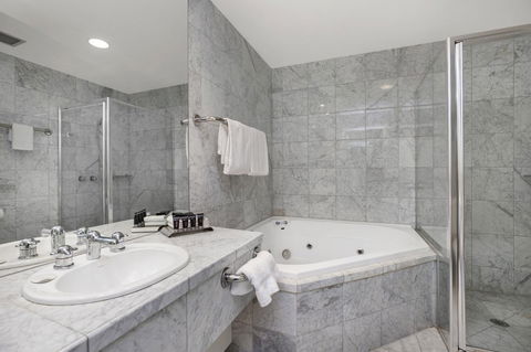All Seasons Resort Hotel Bendigo - Brisbane 4u 7