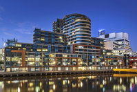 Waterfront Melbourne Apartments