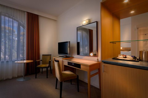 BEST WESTERN PLUS Travel Inn - Brisbane Tourism 27