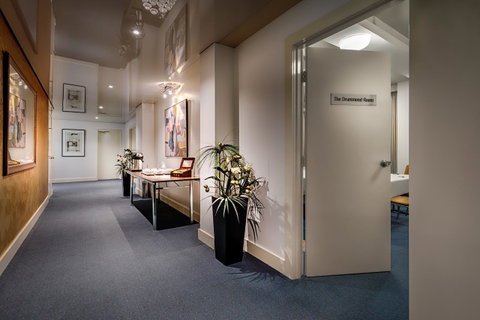 BEST WESTERN PLUS Travel Inn - Brisbane Tourism 6