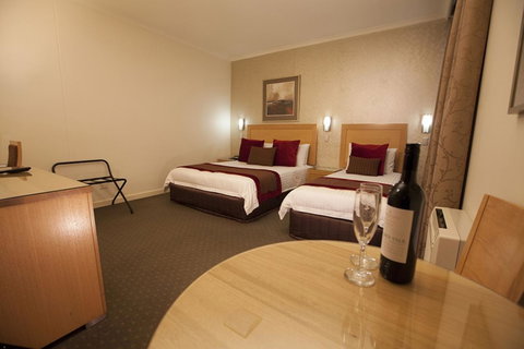 BEST WESTERN PLUS Travel Inn - Brisbane Tourism 35