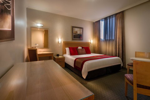 BEST WESTERN PLUS Travel Inn - Brisbane Tourism 40