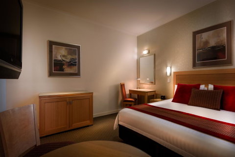 BEST WESTERN PLUS Travel Inn - Brisbane Tourism 39