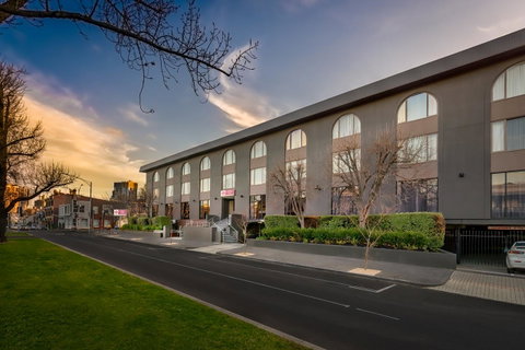 BEST WESTERN PLUS Travel Inn - Brisbane Tourism 7