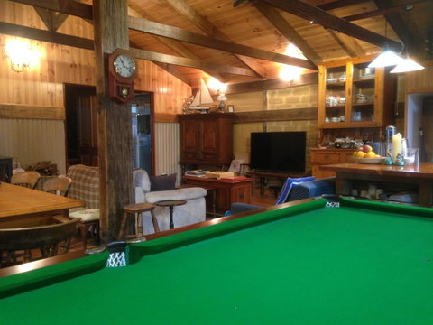 Mud Hollow Barn - Brisbane Tourism 11