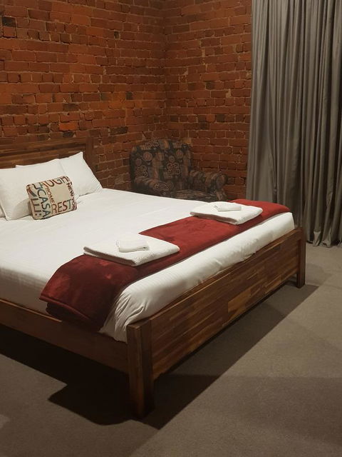 Sublime Spa Apartments - Tourism Brisbane 14