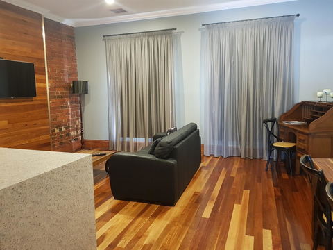 Sublime Spa Apartments - Tourism Brisbane 3