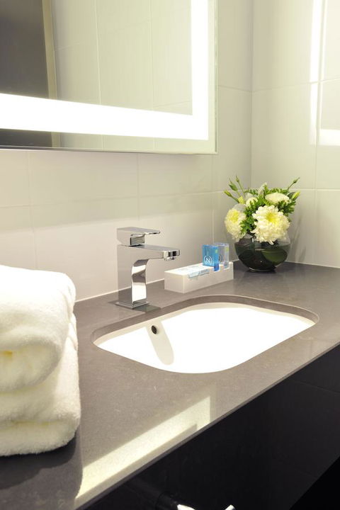 Novotel Melbourne On Collins - Tourism Brisbane 37