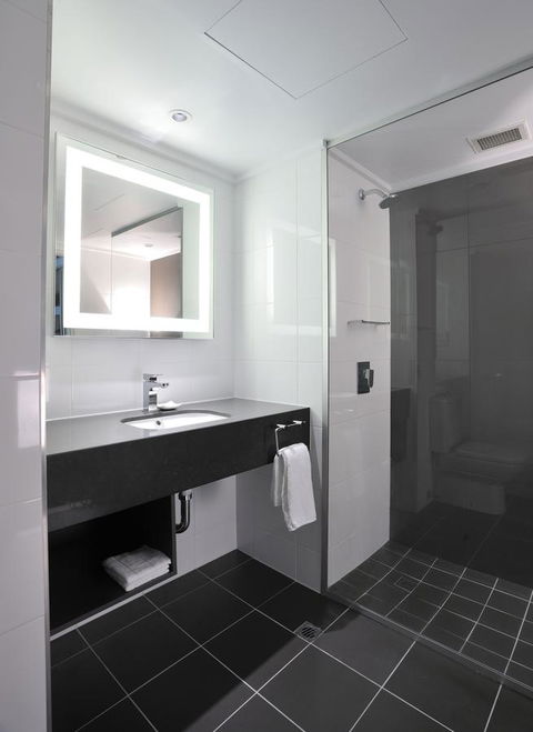 Novotel Melbourne On Collins - Tourism Brisbane 11