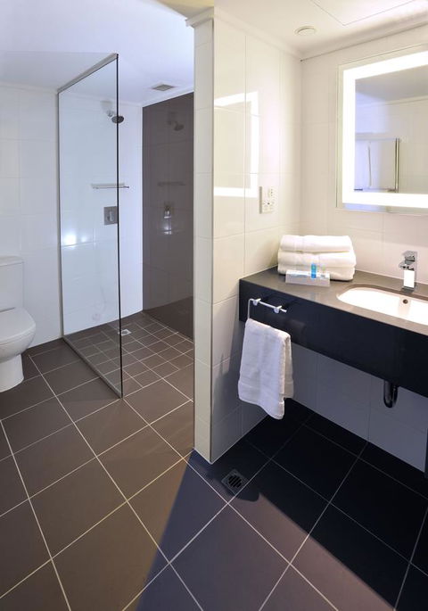 Novotel Melbourne On Collins - Tourism Brisbane 8