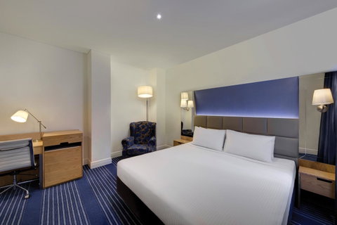 Rendezvous Hotel Melbourne - Brisbane Tourism 1