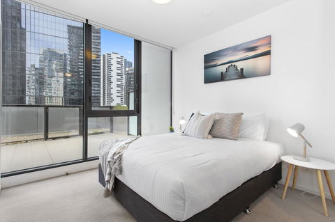 Complete Host Tiara Apartments - Brisbane Tourism 23