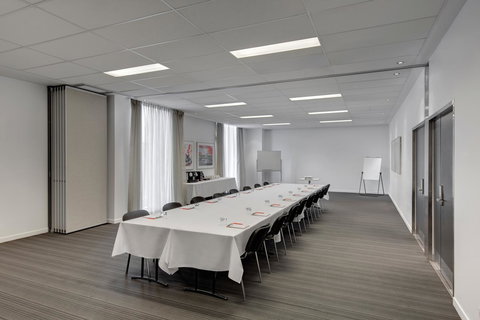 Travelodge Hotel Melbourne Docklands - Tourism Brisbane 17