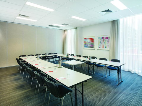 Travelodge Hotel Melbourne Docklands - Tourism Brisbane 11