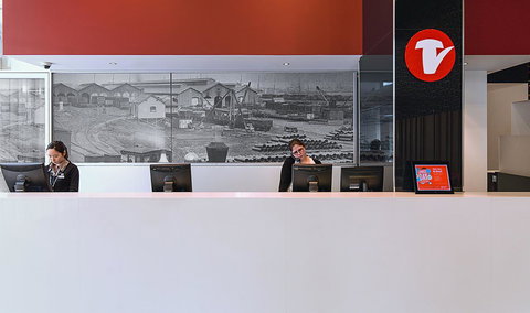 Travelodge Hotel Melbourne Docklands - Tourism Brisbane 9