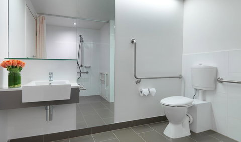 Travelodge Hotel Melbourne Docklands - Tourism Brisbane 19