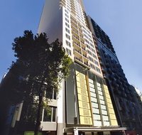 Oaks On Lonsdale - Brisbane Tourism