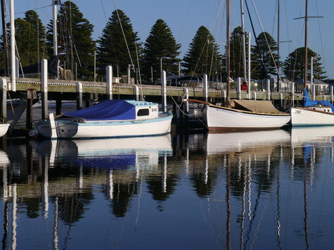 Eastern Beach Holiday Units - Brisbane Tourism 9