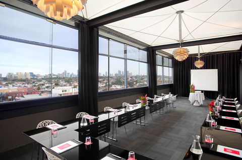 The Cullen Melbourne - Art Series - Brisbane Tourism 25