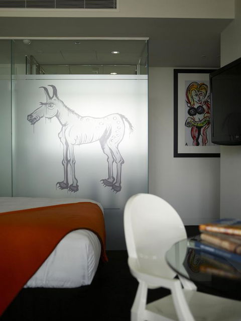 The Cullen Melbourne - Art Series - Brisbane Tourism 9