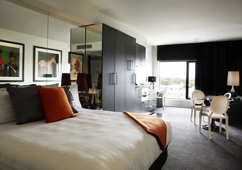 The Cullen Melbourne - Art Series - Brisbane Tourism 3