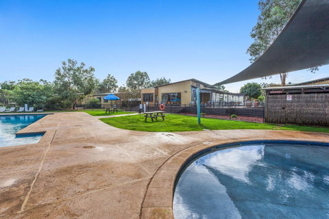 Rural 5 Star Villa\'s With Resort Amenities - Brisbane Tourism 16
