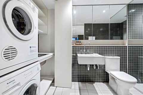 Corporate Keys - Freshwater Place - Brisbane Tourism 20