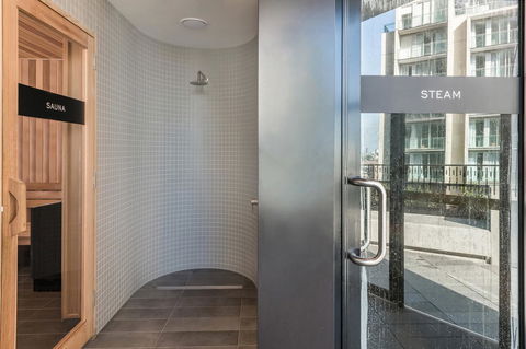 Shadow Play By Peppers - Brisbane Tourism 32