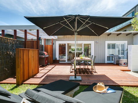 Capella Villa No. 4 - Stunning Luxury Decor Inside And Out - Brisbane Tourism 0