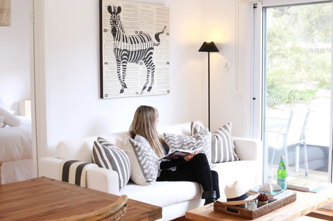 Capella Villa No. 4 - Stunning Luxury Decor Inside And Out - Brisbane Tourism 5